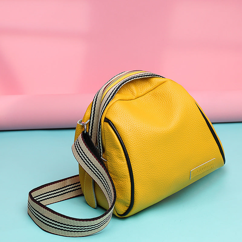 Sac Carré Chic en Cuir