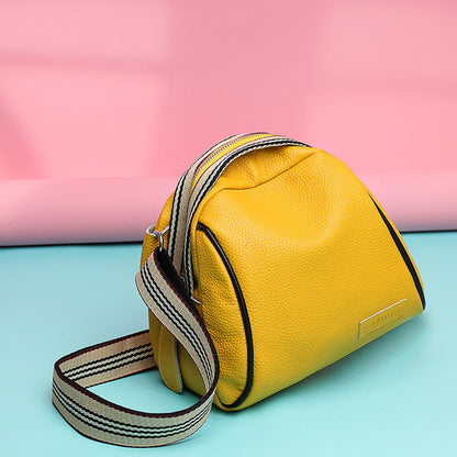 Sac Carré Chic en Cuir