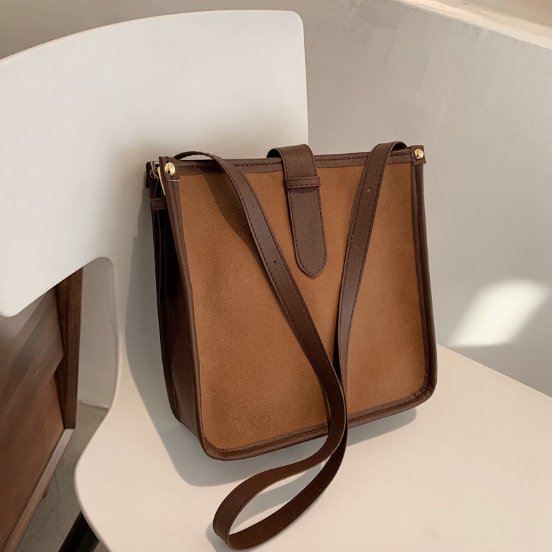 Sac Carré Compact en Cuir Synthétique