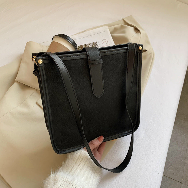 Sac Carré Compact en Cuir Synthétique