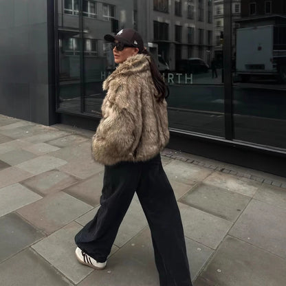 Veste Chic en Fausse Fourrure