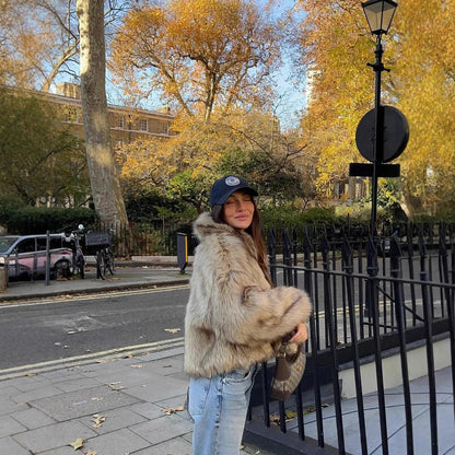 Veste Chic en Fausse Fourrure